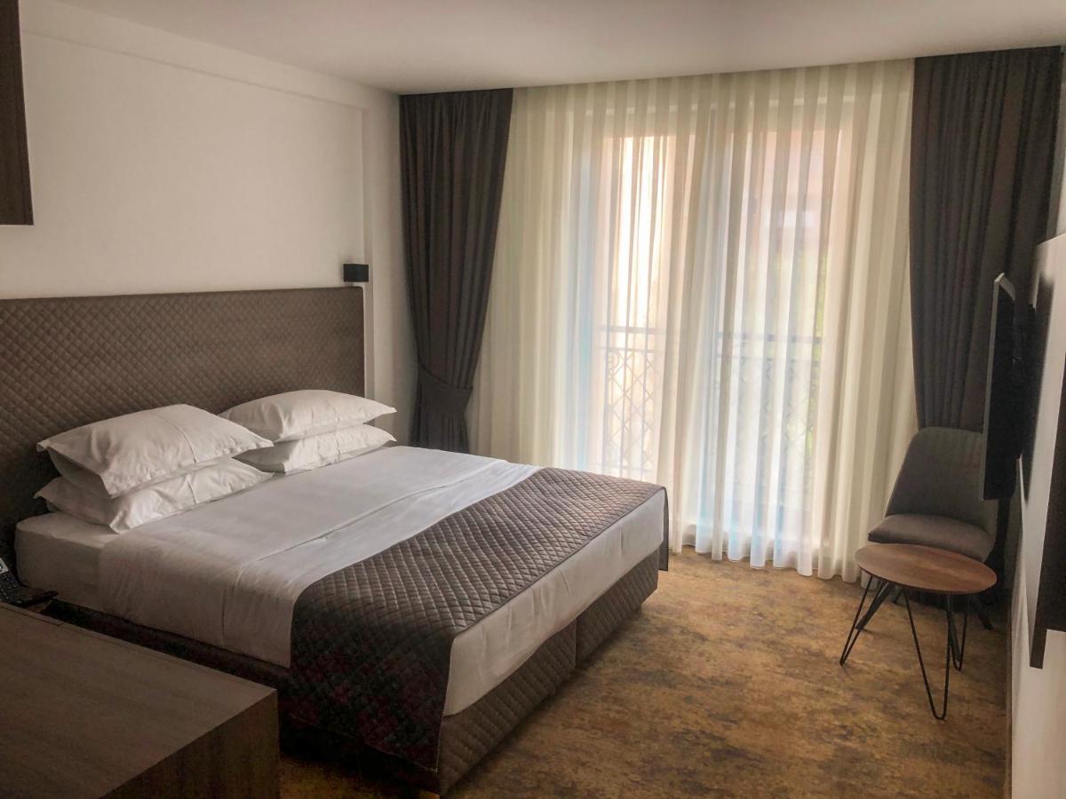 Qama Hotel Kosovo Polje Exterior foto
